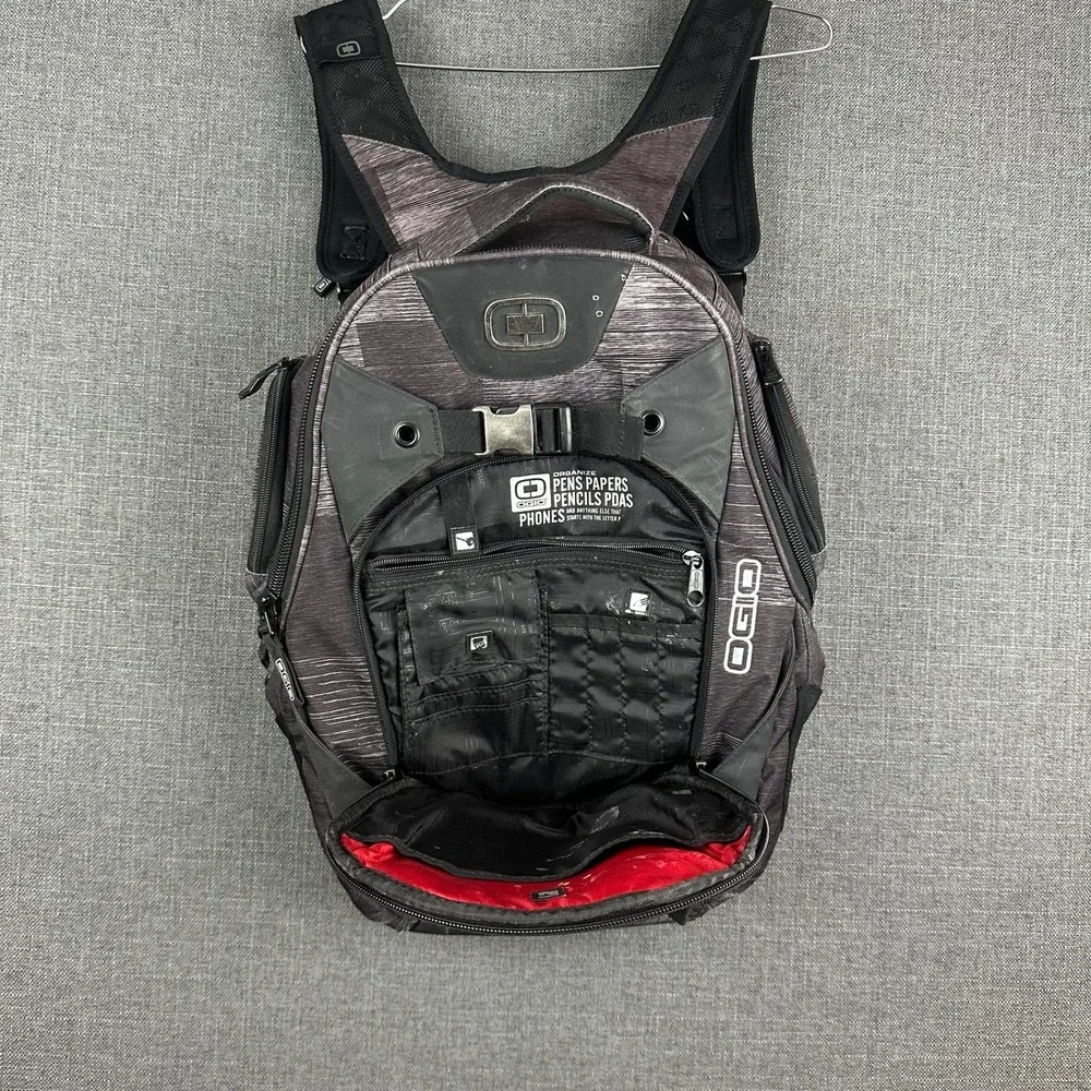 OGIO Squadron RSS Backpack Laptop Bag Travel Carry On School Gray Black